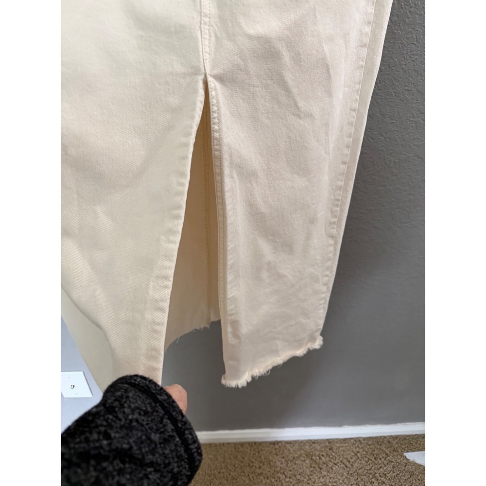 Loft Denim Maxi Skirt White SZ 8 High Waisted Front Slit Raw Hem Zip Up Modern - Picture 3 of 10